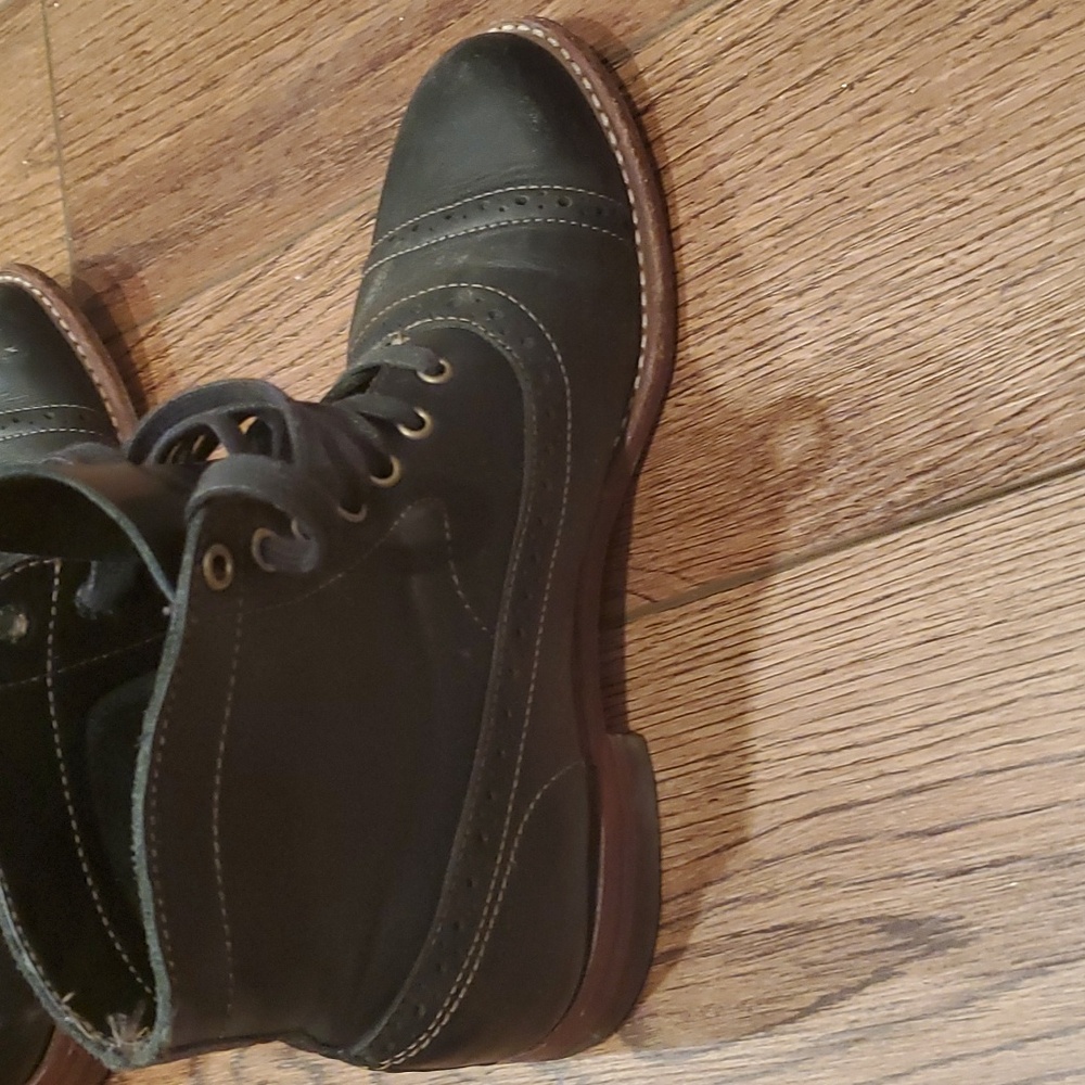 8.5 Wolverine Oxford Boots - Picture 4 of 16